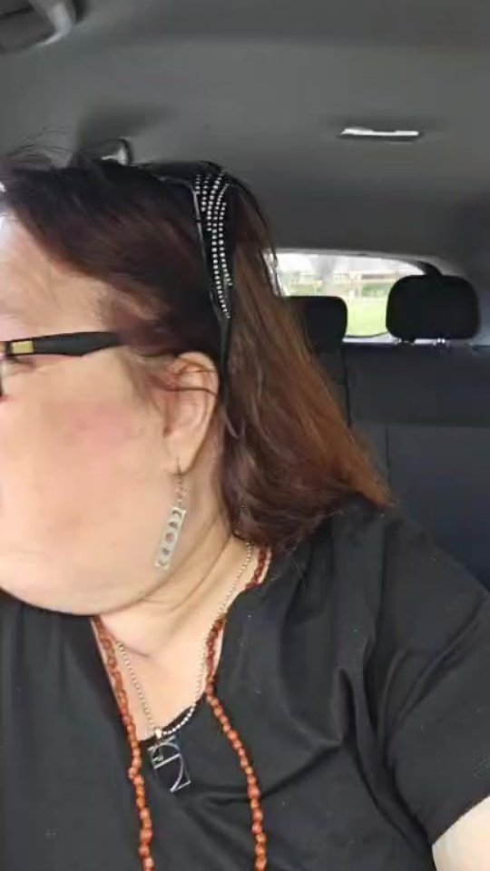 No Live at 5 tonight! I am on my way to Hadestown!
If you get the chance? Go see it. The soundtrack is amazing!
#zenhugz #hadestown