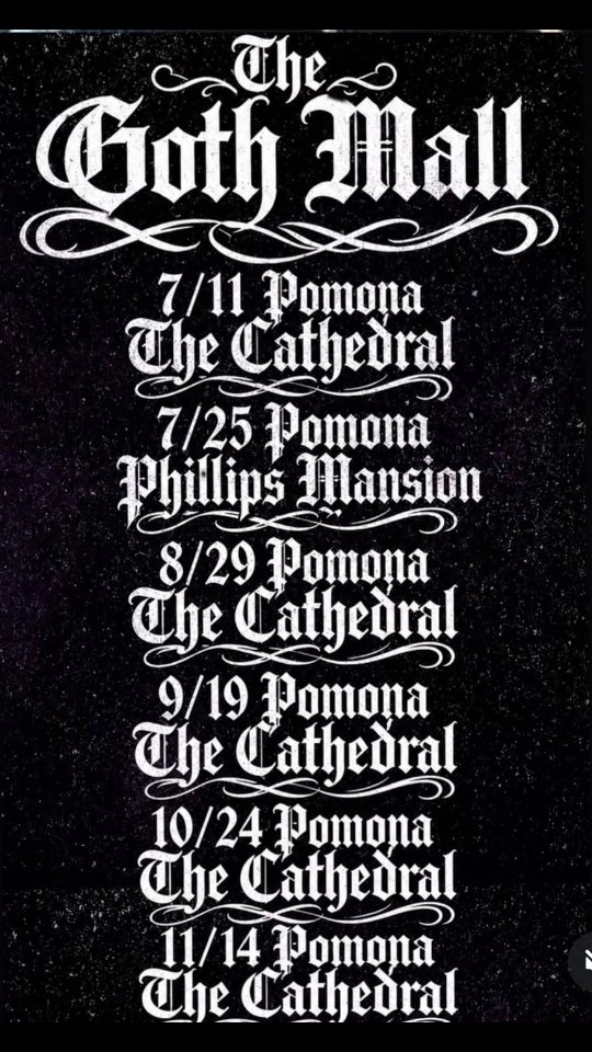 We finally Made it to Goth Mall of Pomona ! Yay!!!! We had a blast!!!! There was A/C and we loved seeing all the things. It was an experience.
#gothmall @shopgothmall